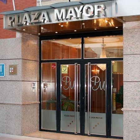 Hostal Plaza Mayor Торрехон-де-Ардос Екстер'єр фото